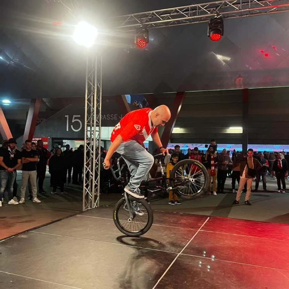 Demonstration Bmx Valenciennes France. 