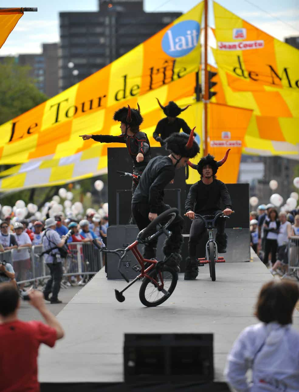 Spectacle de Bmx CIrque Du Soleil. 